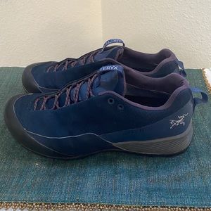 Arc'teryx Konseal FL Approach Shoe